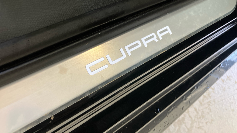 CUPRA Leon 1.4 eHybrid VZ2 Design Edition 5dr DSG Hatchback